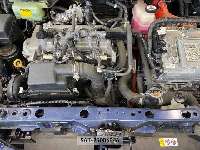 Toyota AQUA 2018-06 7614955-17