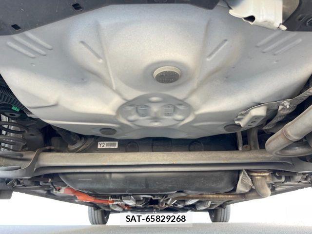 Toyota AQUA 2018-01 7614964-18