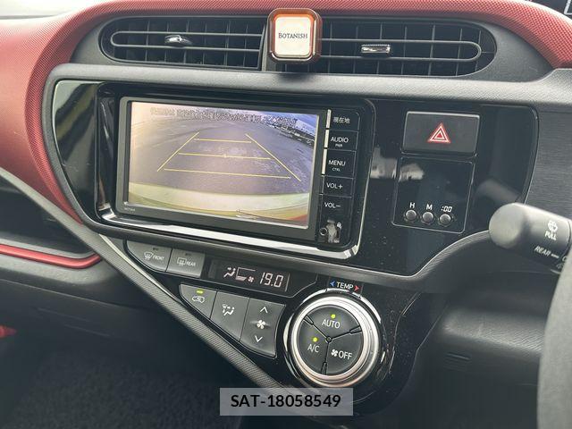 Toyota AQUA 2015-05 7614981-9
