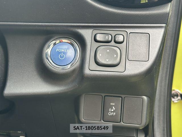 Toyota AQUA 2015-05 7614981-4