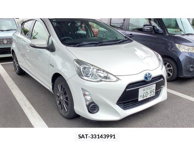 Toyota AQUA 2015-09 7614994-1