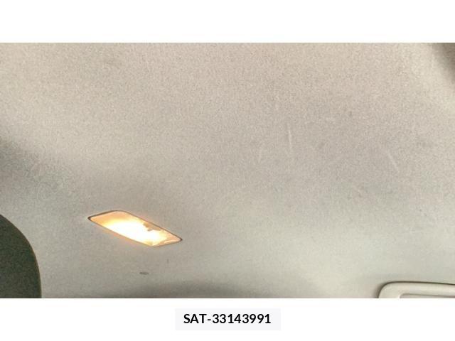 Toyota AQUA 2015-09 7614994-21