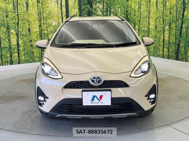Toyota AQUA 2017-07 7614945-14
