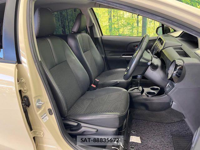 Toyota AQUA 2017-07 7614945-8