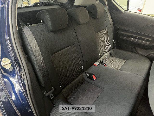 Toyota AQUA 2019-02 7614951-9