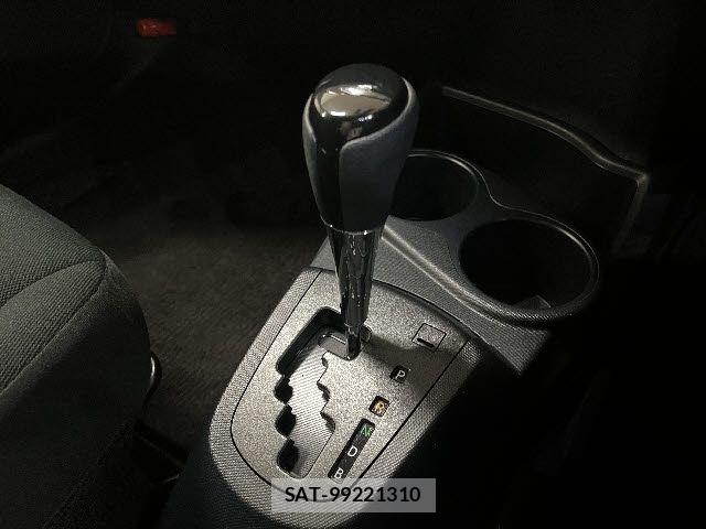 Toyota AQUA 2019-02 7614951-19