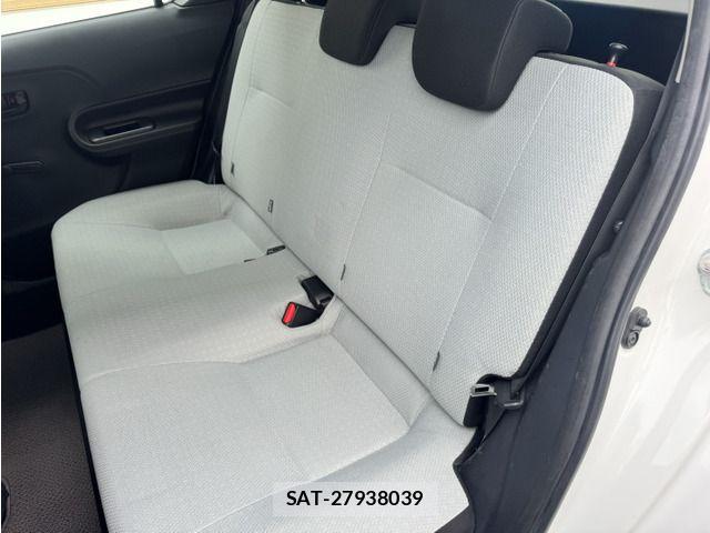 Toyota AQUA 2015-12 7614989-4