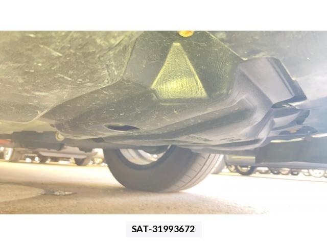 Toyota AQUA 2012-02 7614997-13