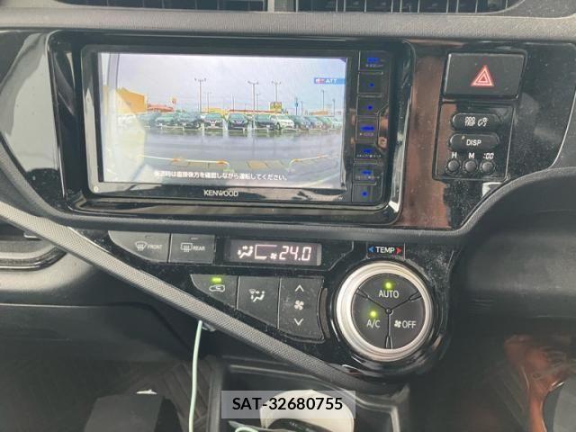 Toyota AQUA 2015-05 7614991-18