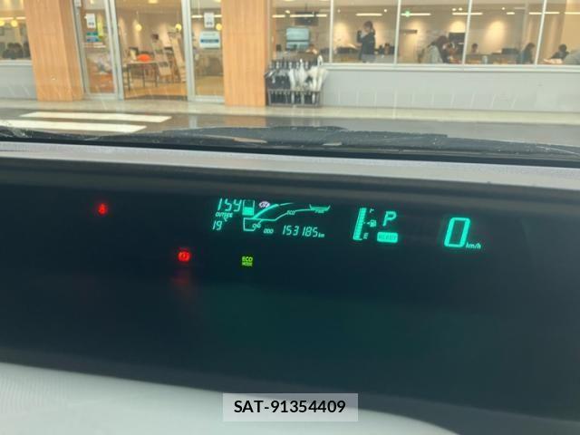 Toyota AQUA 2013-09 7614998-20
