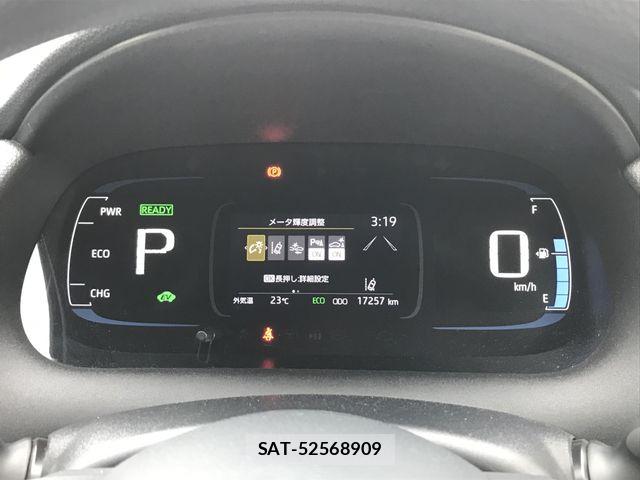 Toyota AQUA 2021-07 7614932-22