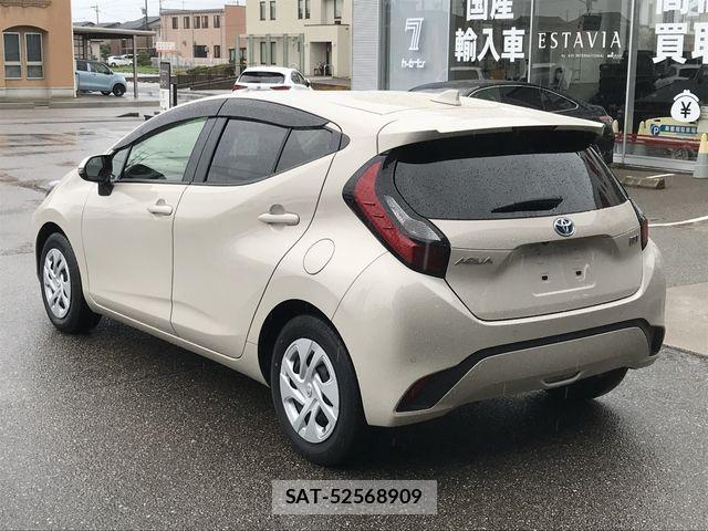 Toyota AQUA 2021-07 7614932-7