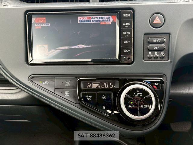 Toyota AQUA 2019-05 7614973-17