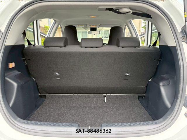 Toyota AQUA 2019-05 7614973-21