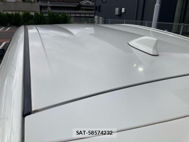 Toyota AQUA 2017-08 7614976-2