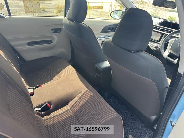 Toyota AQUA 2012-05 7614993-13
