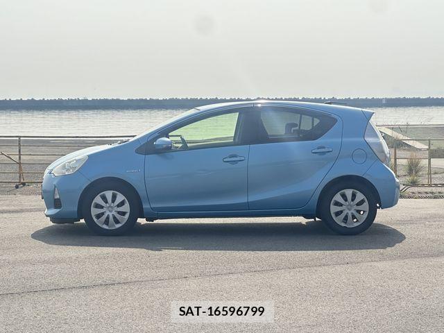 Toyota AQUA 2012-05 7614993-20