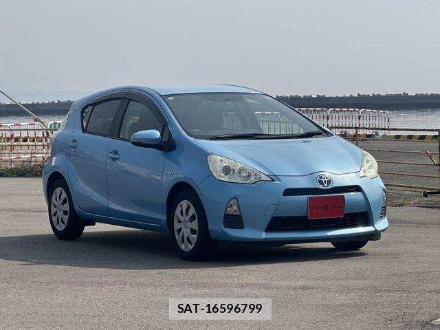 Toyota AQUA 2012-05 7614993-21