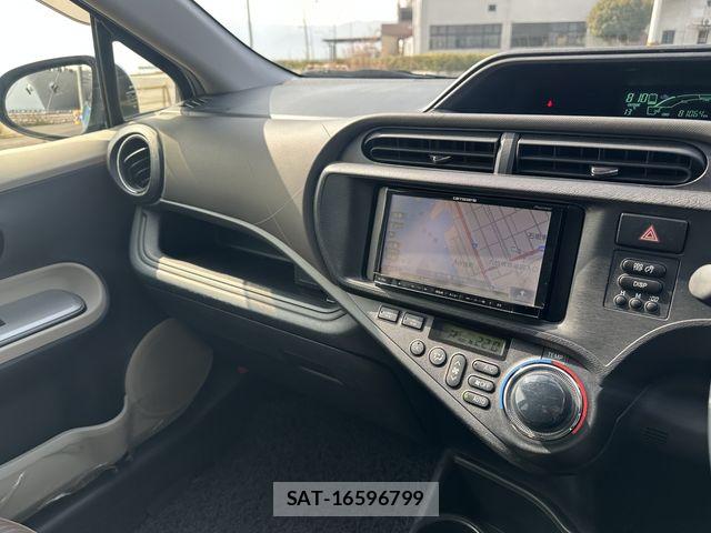 Toyota AQUA 2012-05 7614993-8