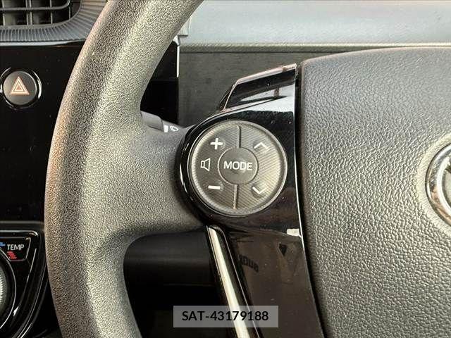 Toyota AQUA 2017-10 7614968-22
