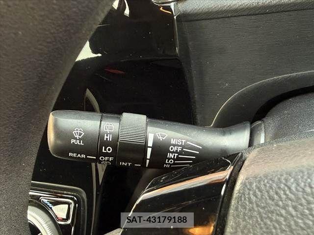 Toyota AQUA 2017-10 7614968-27