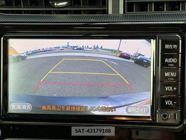 Toyota AQUA 2017-10 7614968-2