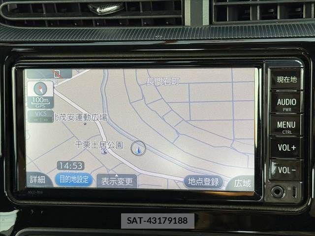 Toyota AQUA 2017-10 7614968-3