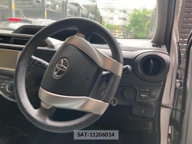 Toyota AQUA 2013-04 7615001-19