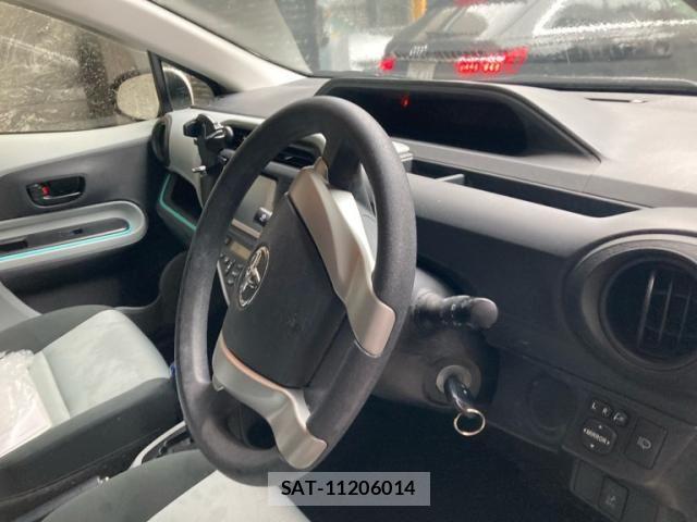 Toyota AQUA 2013-04 7615001-20
