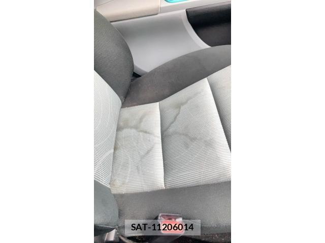 Toyota AQUA 2013-04 7615001-26