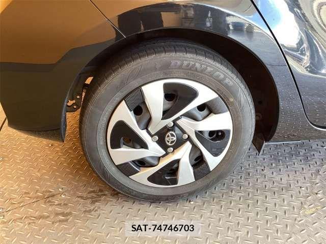 Toyota AQUA 2020-04 7614952-11
