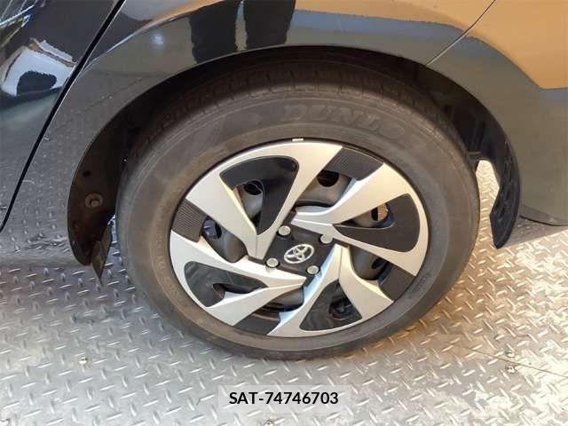 Toyota AQUA 2020-04 7614952-12