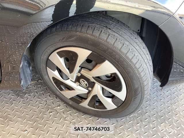 Toyota AQUA 2020-04 7614952-14