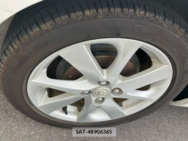 Toyota AQUA 2013-07 7614992-7