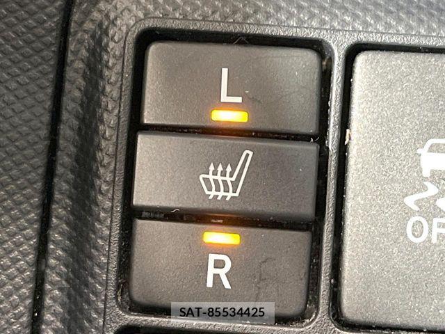 Toyota AQUA 2020-01 7614943-6