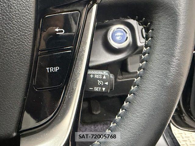 Toyota AQUA 2019-09 7614948-16