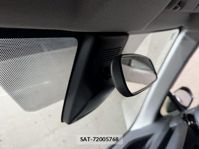 Toyota AQUA 2019-09 7614948-17
