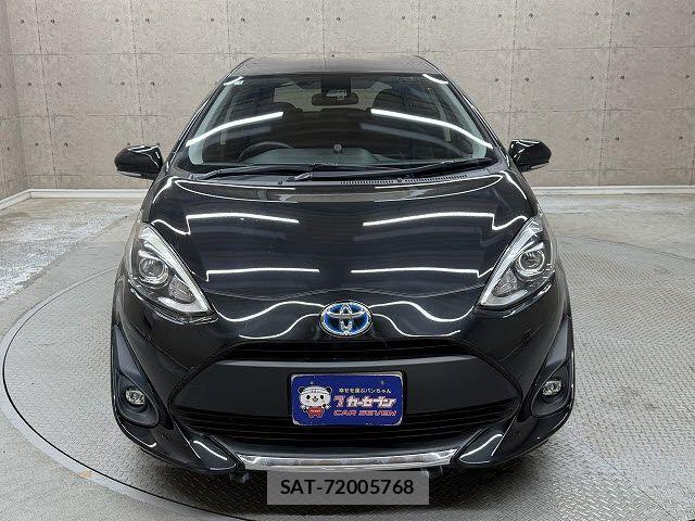 Toyota AQUA 2019-09 7614948-4
