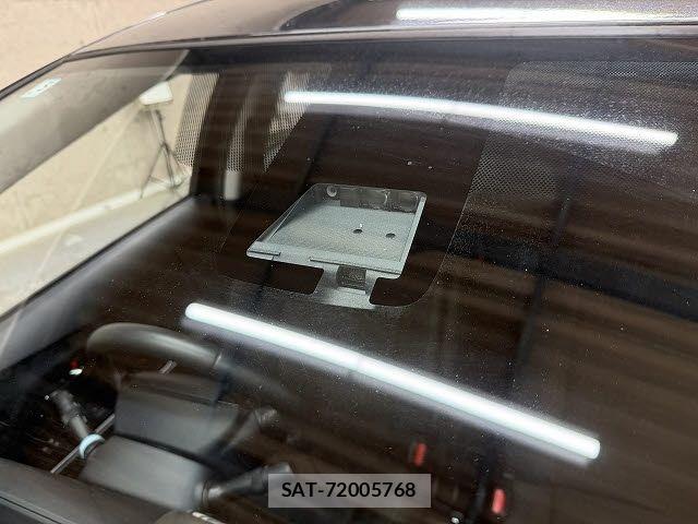 Toyota AQUA 2019-09 7614948-5