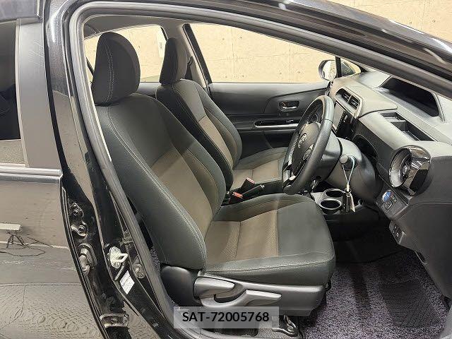 Toyota AQUA 2019-09 7614948-6