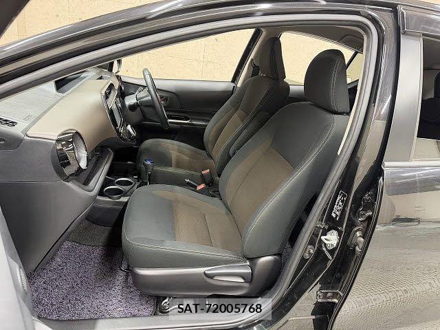 Toyota AQUA 2019-09 7614948-7