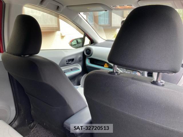 Toyota AQUA 2012-09 7615002-16