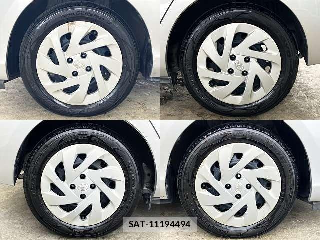 Toyota AQUA 2016-09 7614969-3