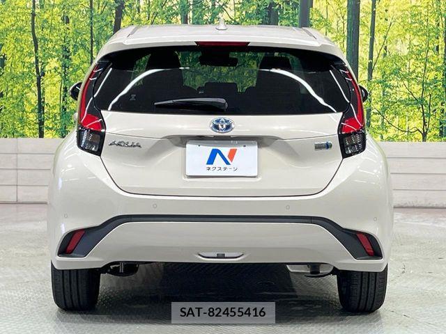 Toyota AQUA 2023-11 7614923-14