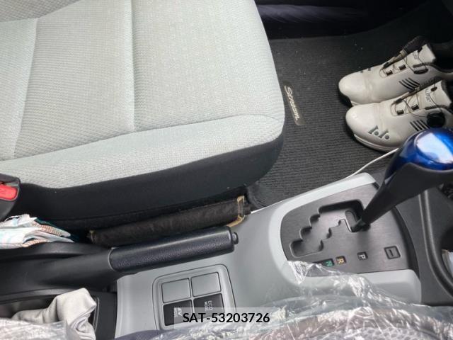 Toyota AQUA 2012-04 7614995-11