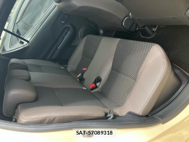 Toyota AQUA 2020-01 7614954-14