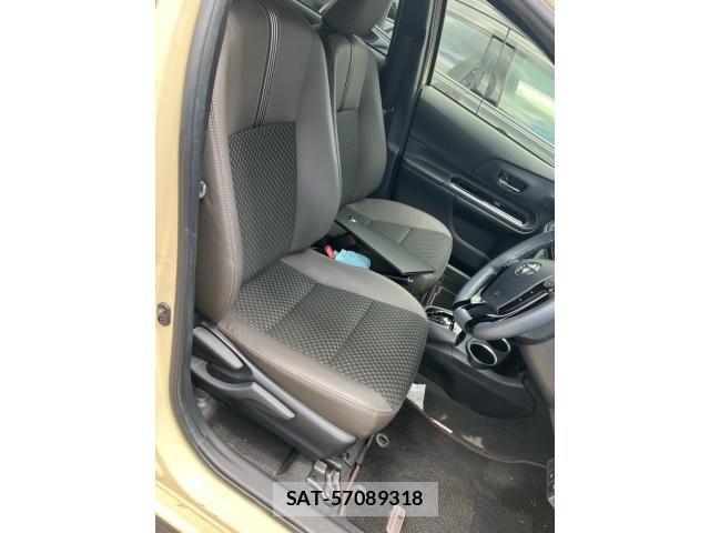 Toyota AQUA 2020-01 7614954-15