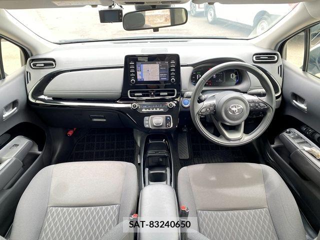 Toyota AQUA 2022-11 7614950-11