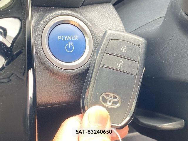 Toyota AQUA 2022-11 7614950-22