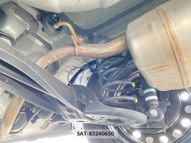 Toyota AQUA 2022-11 7614950-27